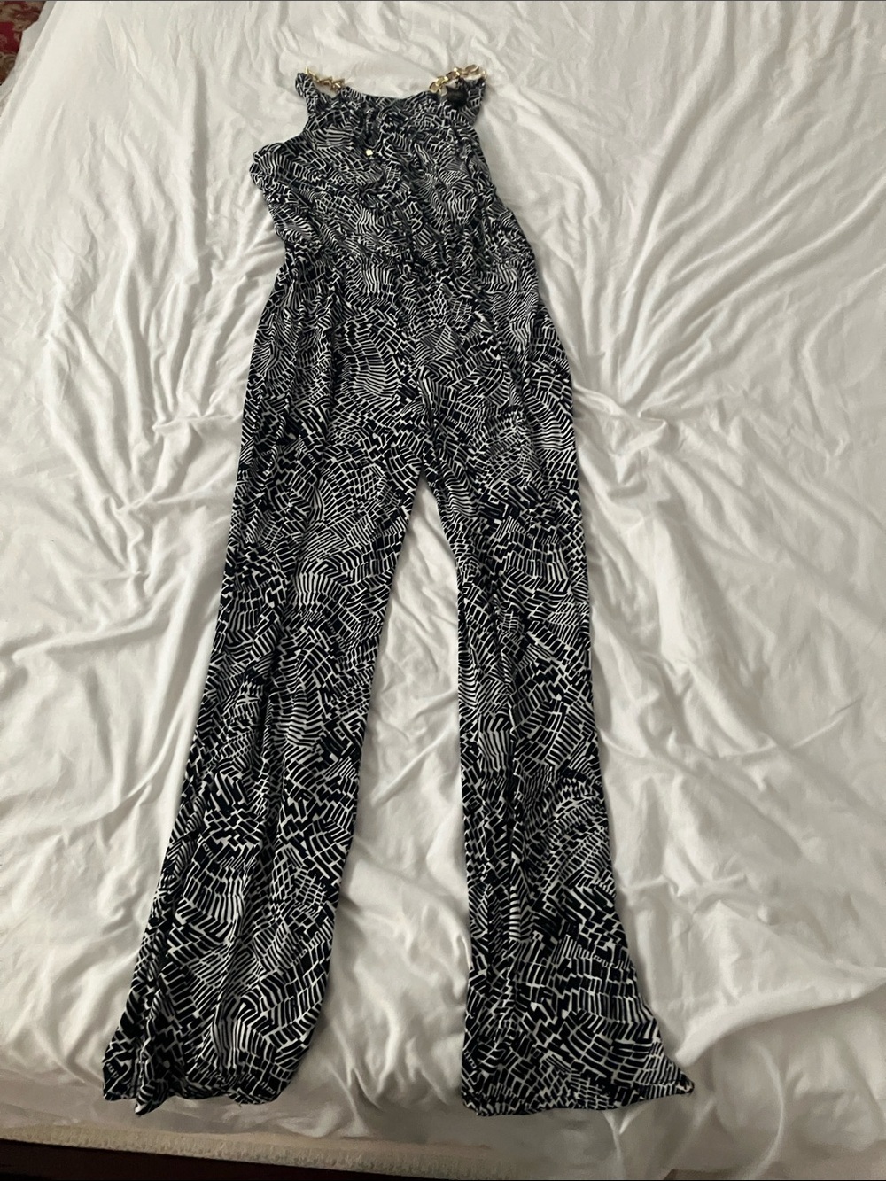 Laundry By Shelli Segal Black & White Geometric Jumpsuit